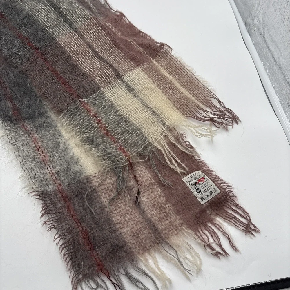 Avoca Hand weavers Scarf 70% Mohair 30% Wool Ireland Brown Dry Clean Only Preown